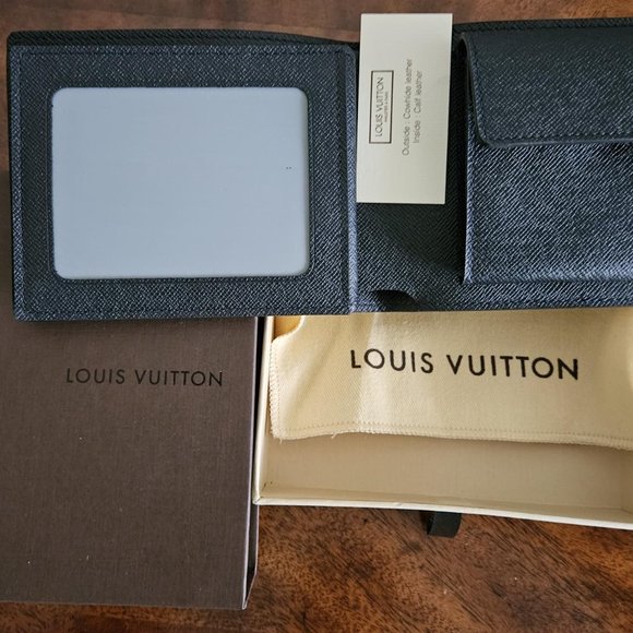 Brand New Louis Vuitton Wallet Unisex - Picture 2 of 4